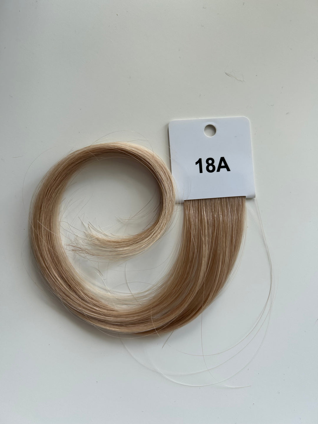 Tape extensions 3cm #18A